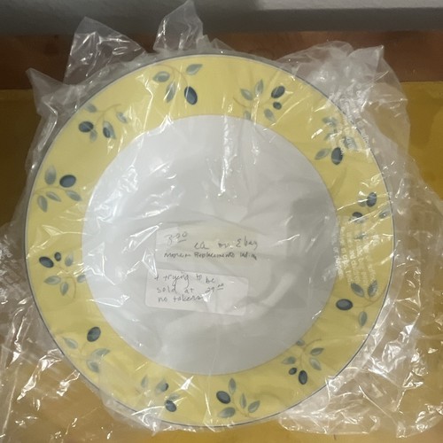 Royal doulton blueberry salad - doulton,