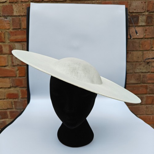 Ivory large wide brim - large,