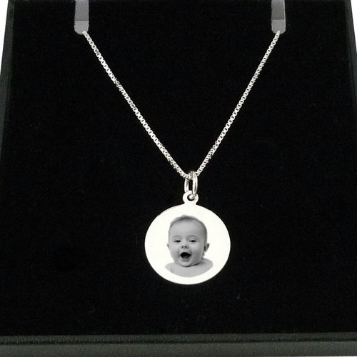 Photo round necklace with - with, face