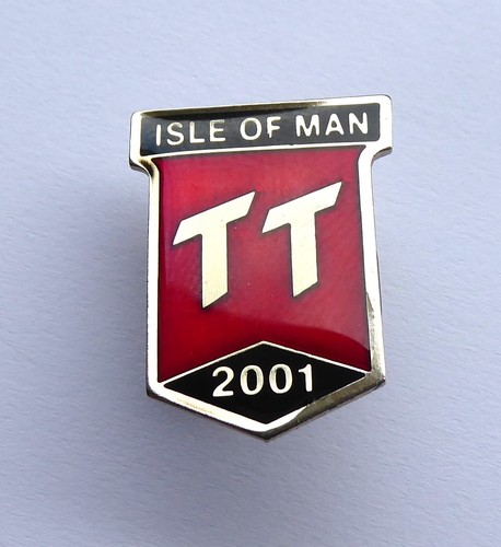 2001 isle man badge - isle,