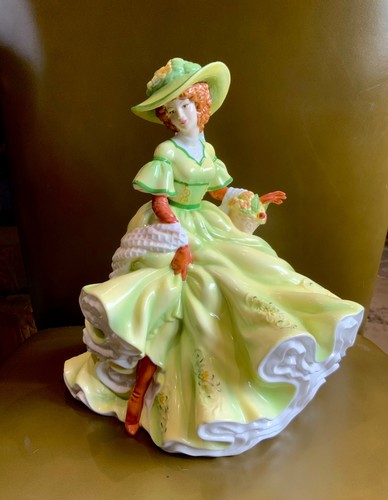 Rare royal doulton pretty - royal,