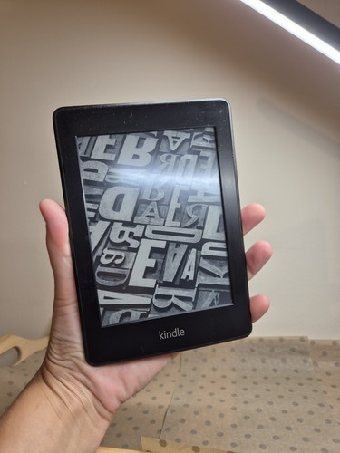 Amazon kindle 5th generation - amazon,