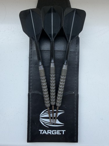 Adrian lewis pixel grip darts - adrian,