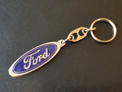 Vintage ford escort fiesta - ford,