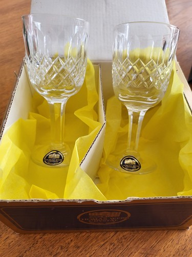 Pair vintage thomas - pair,