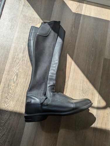 Horse riding boots - horse,