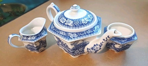 Ringtons afternoon tea - ringtons, blue