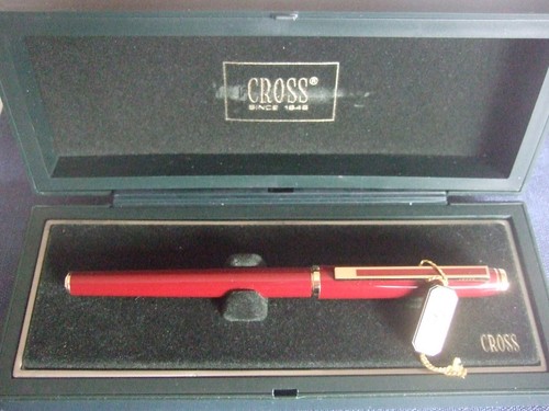 Cross signature fountain - signature, pen