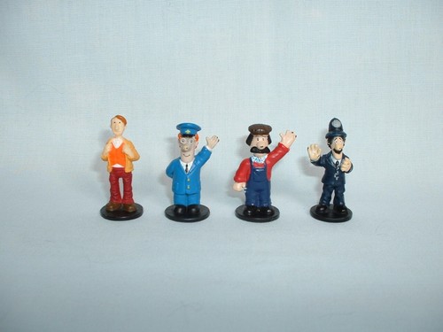 Postman pat little - &,