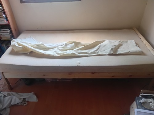 Single tempur matress medium - tempur,