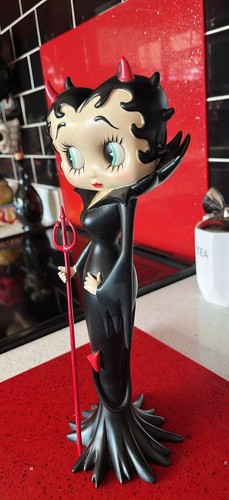 Betty boop figurine - boop,