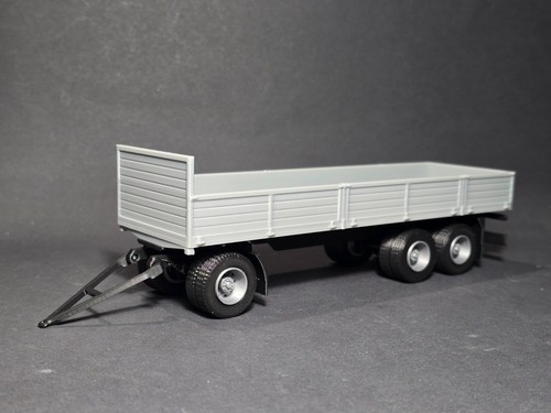 Scale truck trailer - 1:43,
