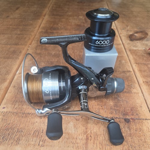 Shimano baitrunner 6000 rb - baitrunner, xt