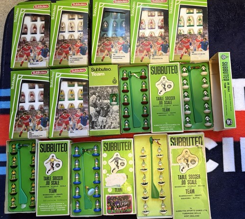 Subbuteo teams x13 - teams, lot
