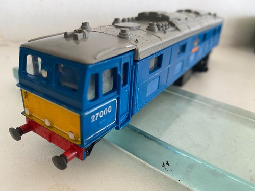 Triang r351 em2 - r351,