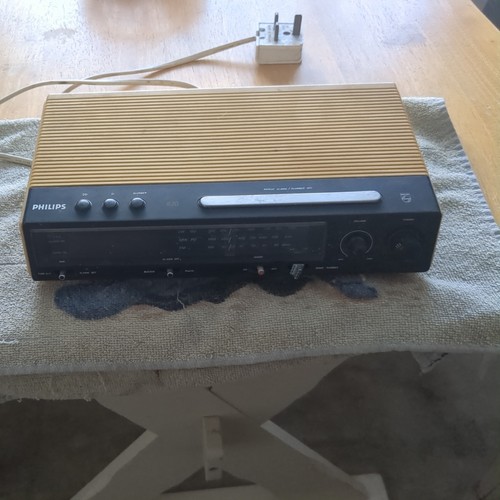 Phillips radio alarm clock - , 90