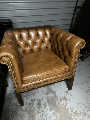 Kittinger chesterfield style - kittinger, chesterfield-style