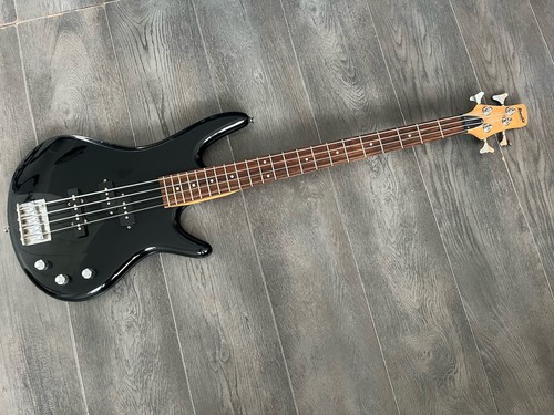 Ibanez bass guitar - bass, gio