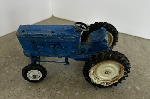 Britains ford 5000 tractor - britains,