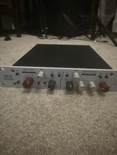 Rupert neve Design Portico