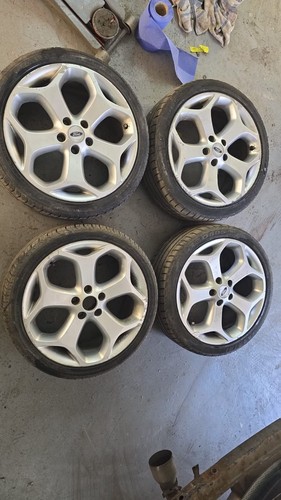 Ford focus st225 - ✅,