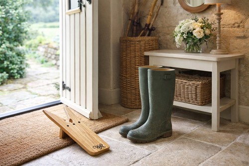 Wooden boot jack shoe - wooden,