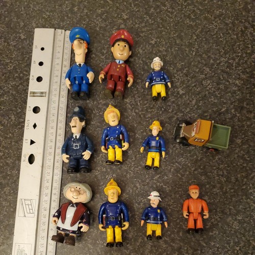 Postman pat fireman - postman,