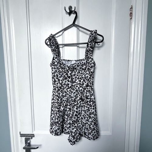 Bershka black and white