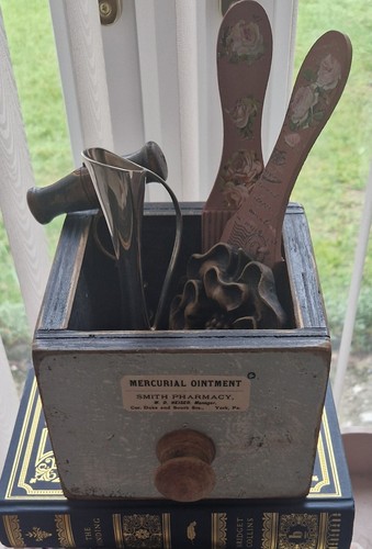 Wooden apothecary drawer label - apothecary,