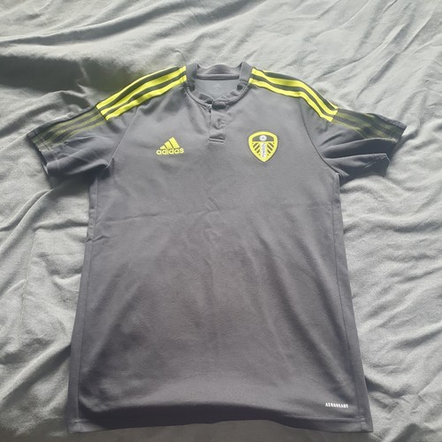 Leeds united training shirt - leeds,