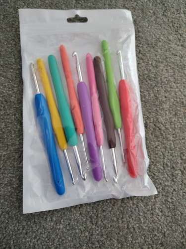 9pcs crochet hooks - hooks, soft