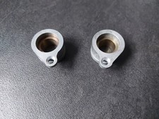 YAMAHA RD500LC RZ500 RZV 47X NEW POWERVALVE HOLDERS 1GE