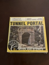 Woodland Scenic Ho Scale Wood Tunnel Portal Hydrocal Casting