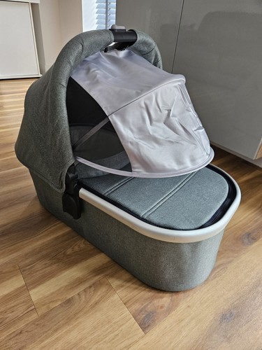 Uppababy cruz vista carrycot - vista,