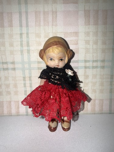 Beautiful antique miniature - beautiful,