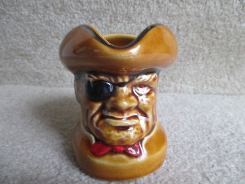 Lord nelson pottery - nelson, toby