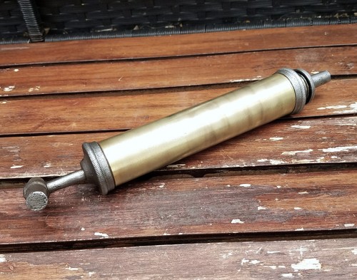 Vintage brass manual grease - vintage,