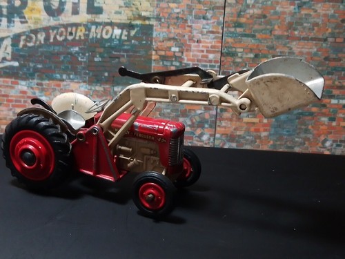 Corgi massey ferguson 65 - 53,