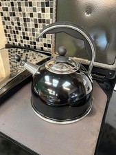 S/S LARGE WHISTLING POLISHED KETTLE