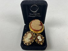 Lot of 3 - 2 Cameo Brooches