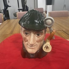 Royal Doulton D6635 The Sleuth