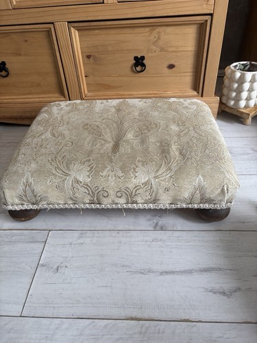Vintage cream damask jacquard - vintage,