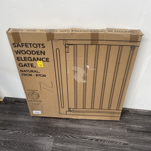 Safetots baby gate wooden - baby,