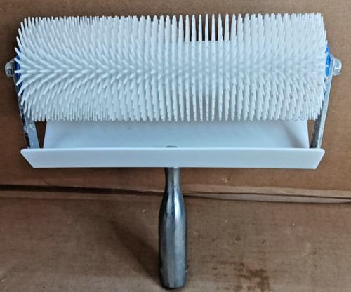 Spiked roller self leveling - spiked,