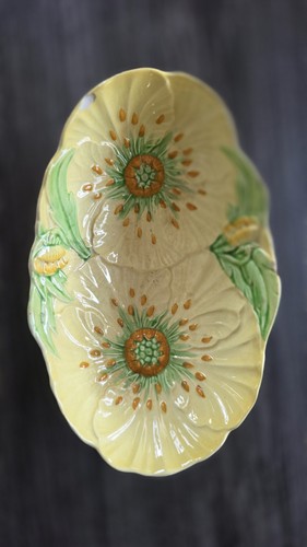 Carlton ware yellow poppy - ware,
