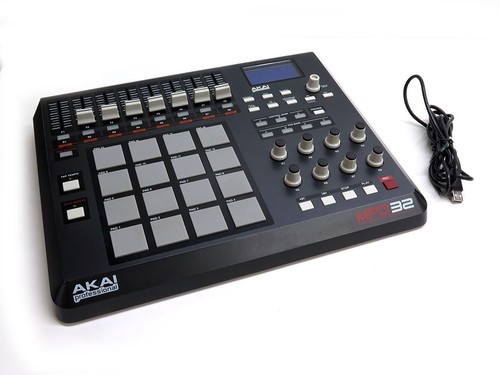 Akai professional mpd32 pad - mpd32, 16-pad