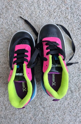 Heelys sidewalk black and - sidewalk, neon