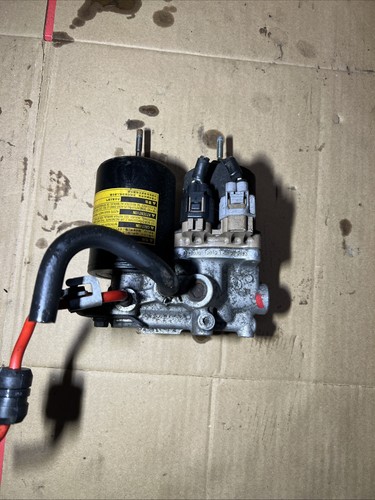 2011 toyota prius - 2011-19,