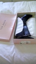 Women's black knee-length