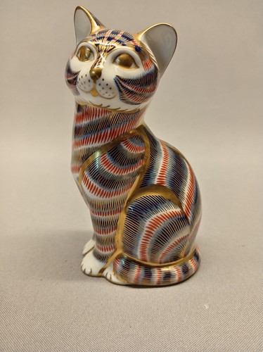 Vintage royal crown - royal, bone